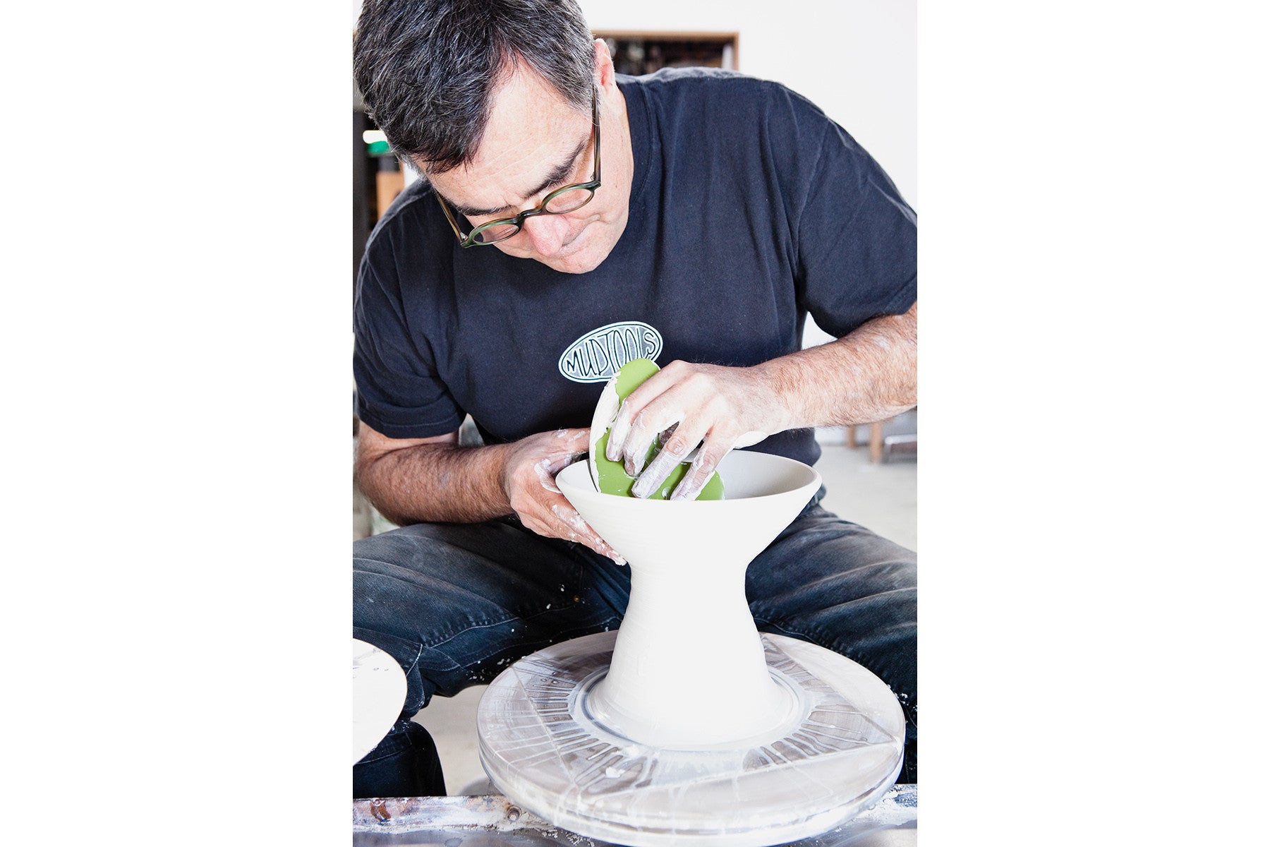 Artist Michael Sherrill using the Large Green Bowl Rib