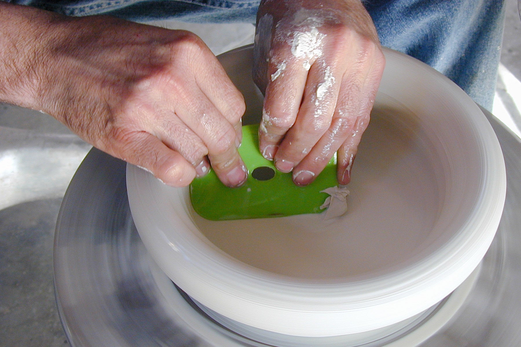 Artist Michael Sherrill using Green Shape 2 Polymer Rib