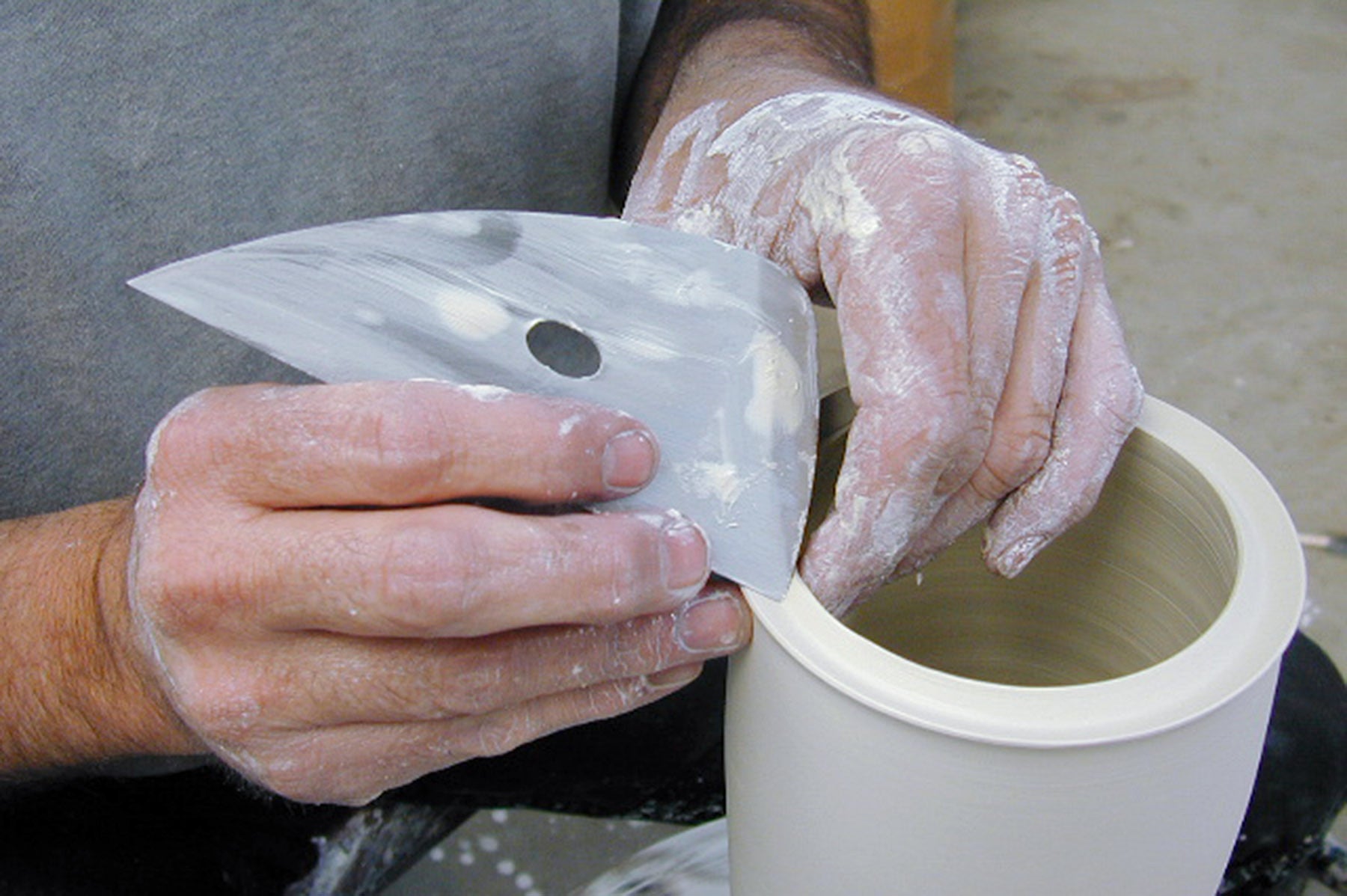 Artist Michael Sherrill using Shape 7 Stainless Steel Rib